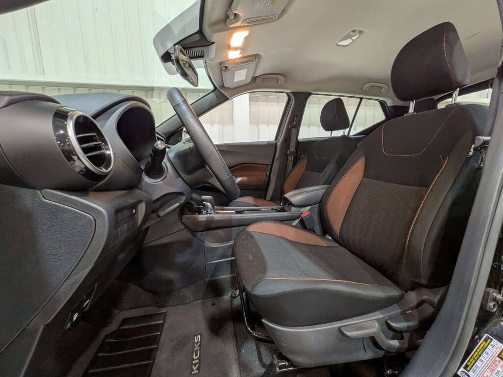Nissan Kicks SR FWD 2024 Noir Val-David - photo #1