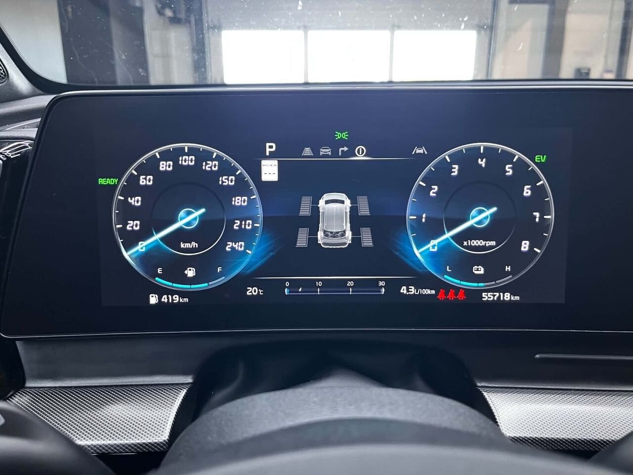 2023 Kia Sportage hybride rechargeable Grey Blainville - photo #18