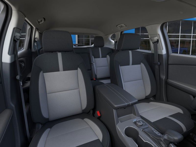 2025 CHEVROLET Blazer Traction intégrale, 4 portes LT BLACK Montmagny - photo #5