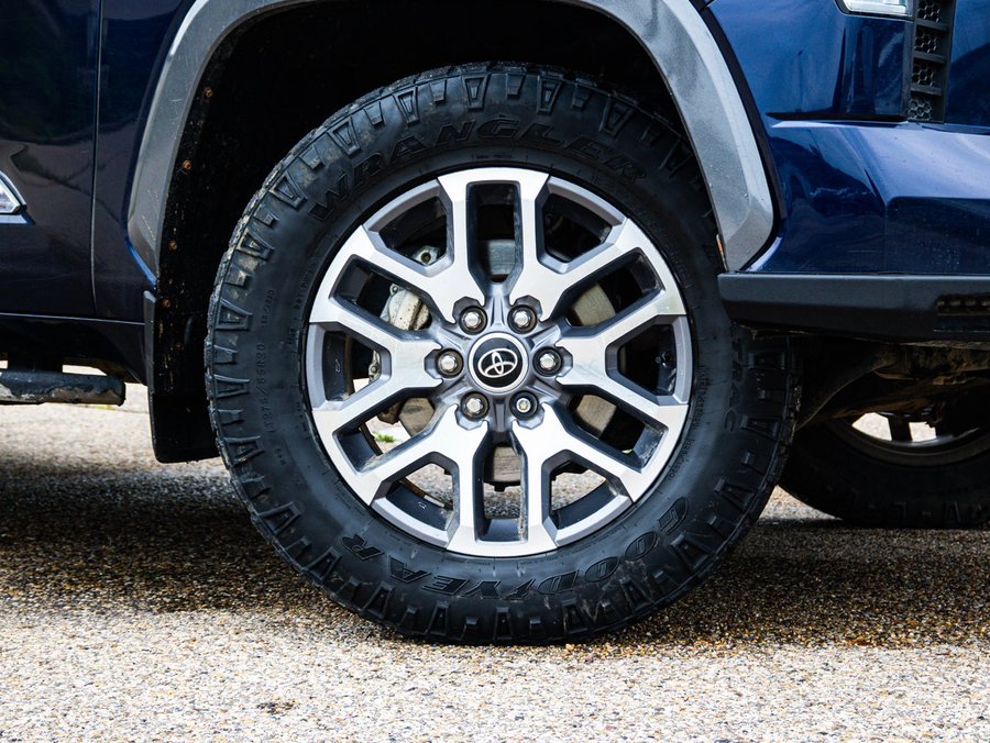 2022 Toyota Tundra 2022 Blue