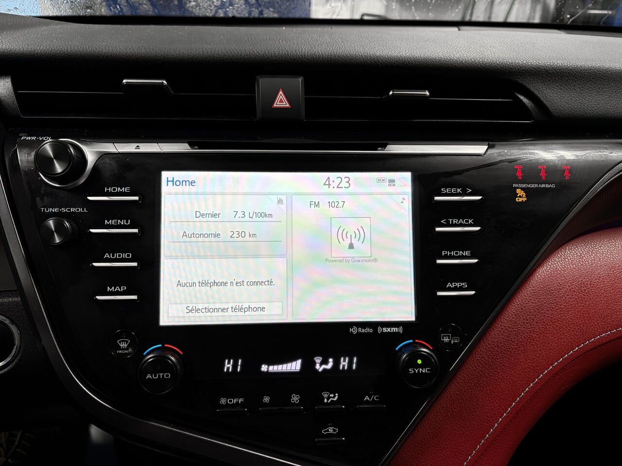Toyota Camry XSE/TOIT PANORAMIQUE OUVRANT/SIÈGES CHAUFFANTS/AC BIZONE/ 2020 Blanc Sherbrooke - photo #16