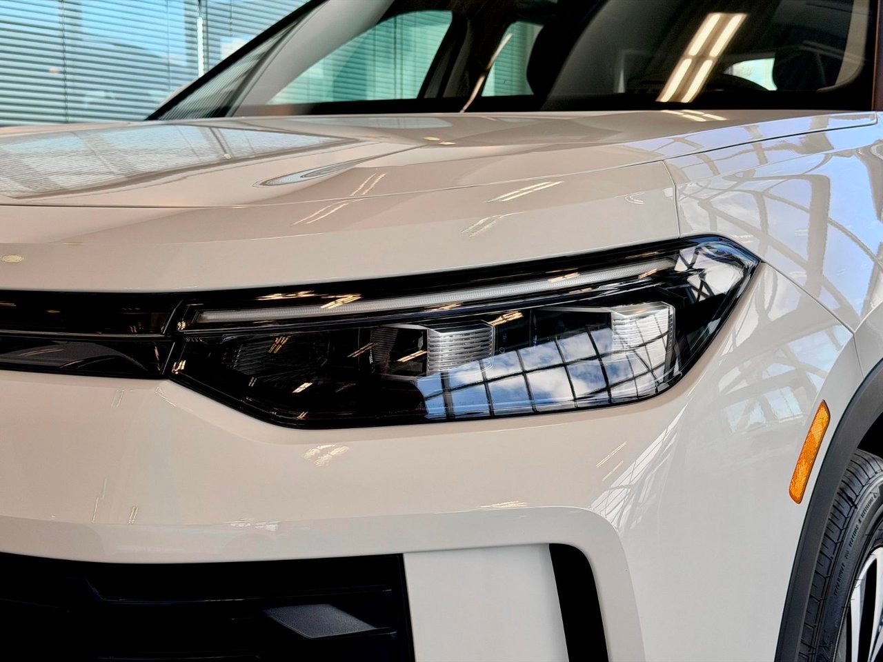 2025 Volkswagen Tiguan Notre-Dame-des-Prairies - photo #4