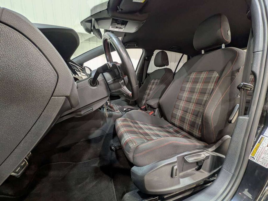2018 Volkswagen Golf GTI Black