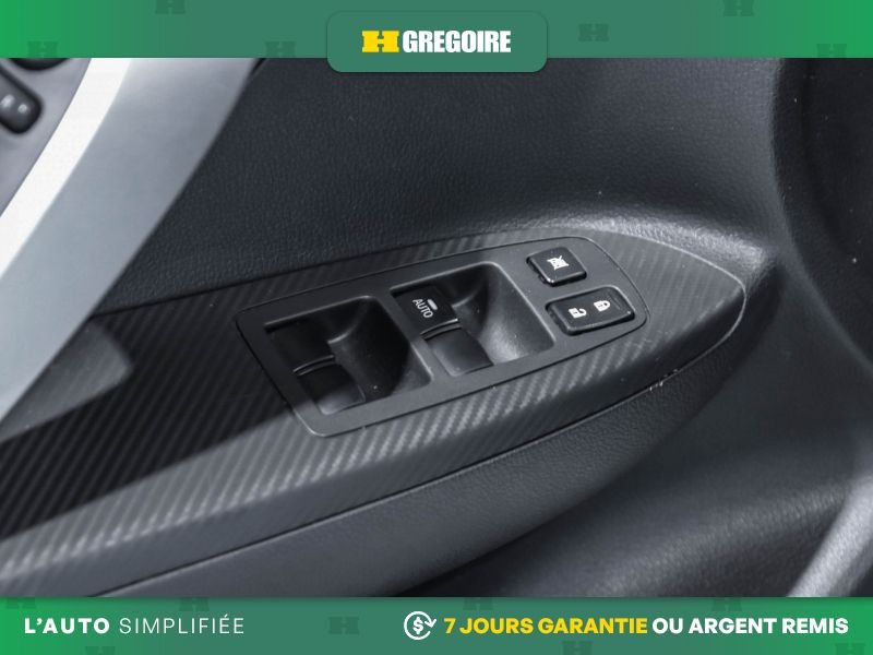 Mitsubishi Eclipse Cross 2020 Blanc Laval - photo #13