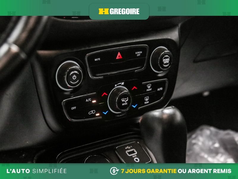 2019 Jeep Compass Silver Laval - photo #20
