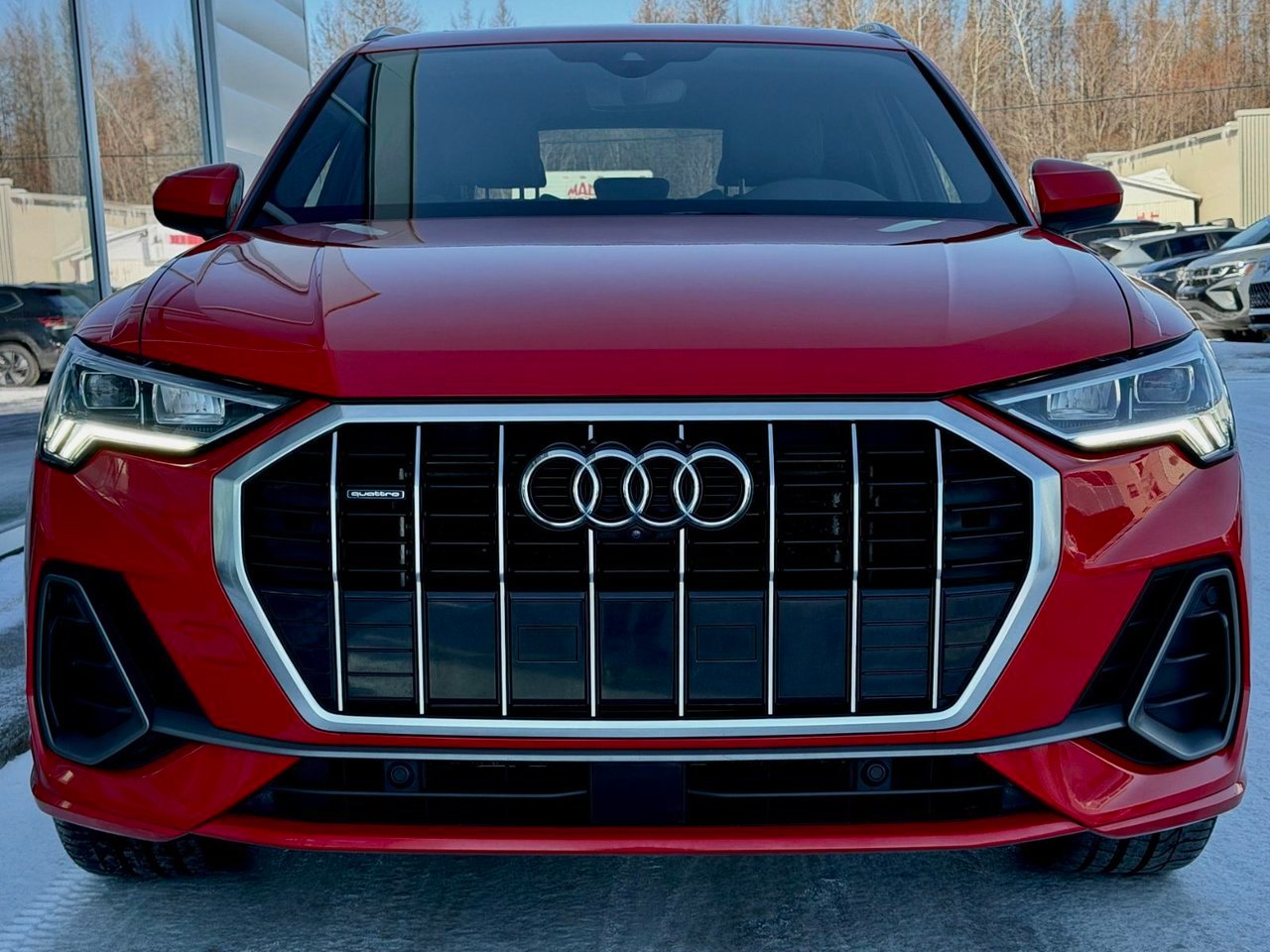 2019 Audi Q3 Red Notre-Dame-des-Prairies - photo #5