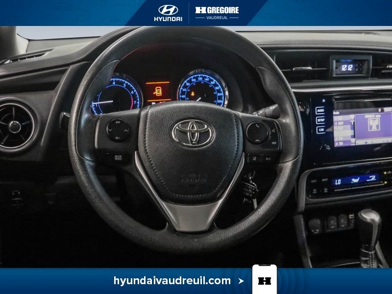 Toyota Corolla 2018 Bleu Laval - photo #19