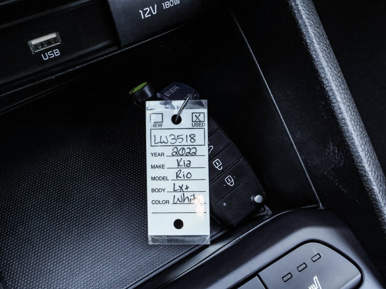 2022 Kia Rio 5-door LX+ IVT Blue Sherwood Park - photo #28