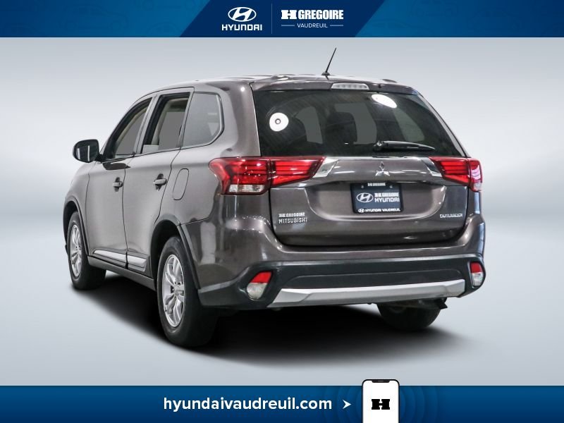 Mitsubishi Outlander YW141 | 2WD 4dr ES 2016 Brun Laval - photo #7