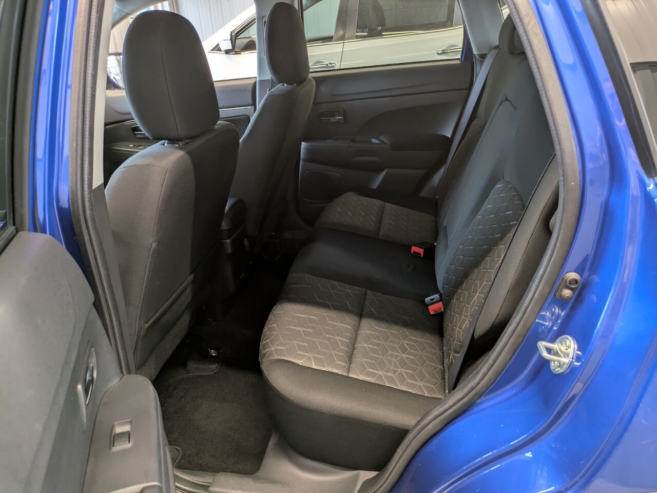 2024 Mitsubishi RVR Blue Gatineau - photo #15