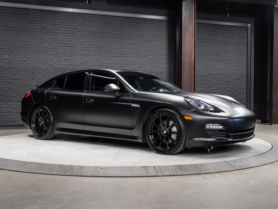 2010 Porsche Panamera 2010 Black