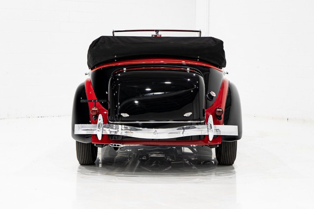 Auburn 851 Supercharge Phaeton **PRIX EN USD** 1935 Noir Montréal - photo #1