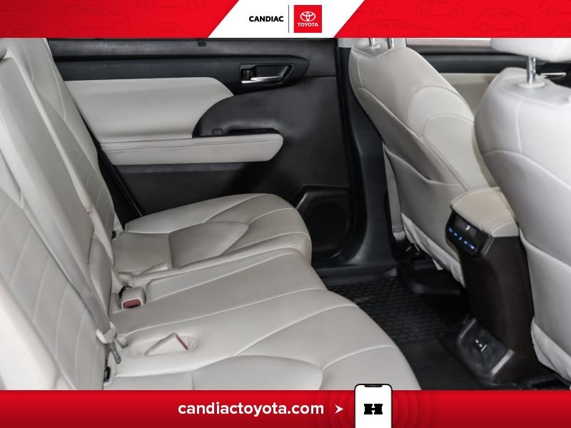 2022 Toyota Highlander Blue Laval - photo #32
