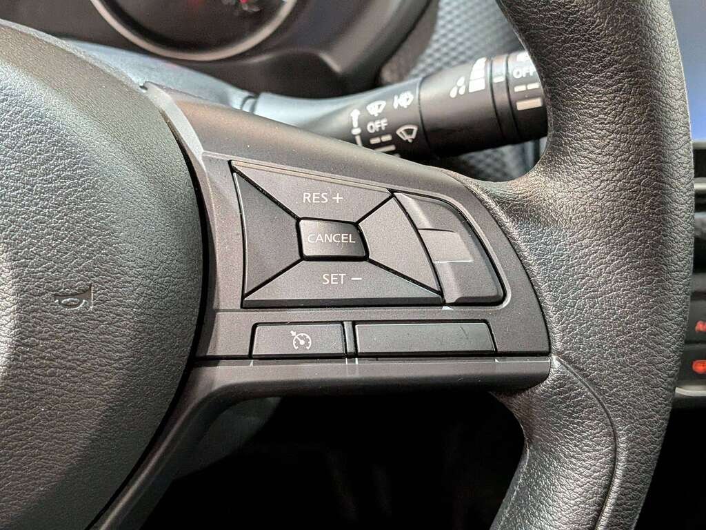 Nissan Kicks 2024 Bleu Val-David - photo #15