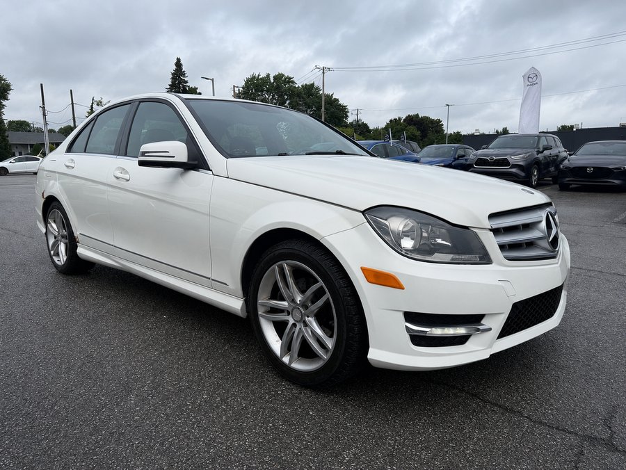 2012 MERCEDES-BENZ C250 2012 White