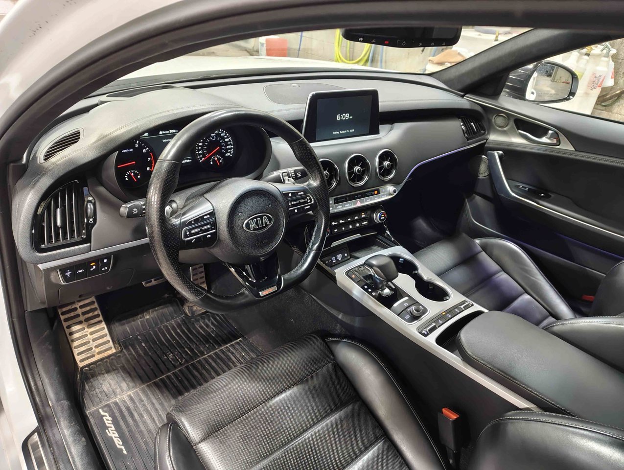 2018 Kia Stinger GT Limited AWD White Sherwood Park - photo #6