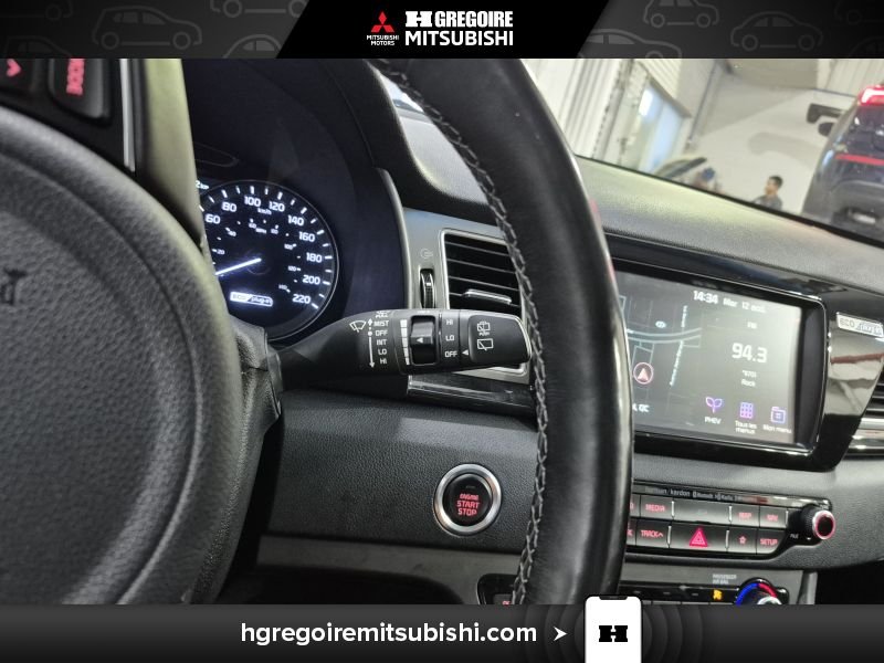2019 Kia Niro White Saint-Eustache - photo #23