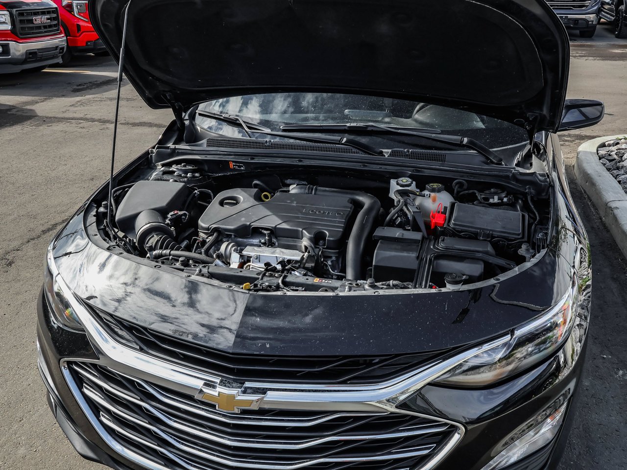 2025 Chevrolet Malibu 4dr Sdn 1LT Black Sherwood Park - photo #12