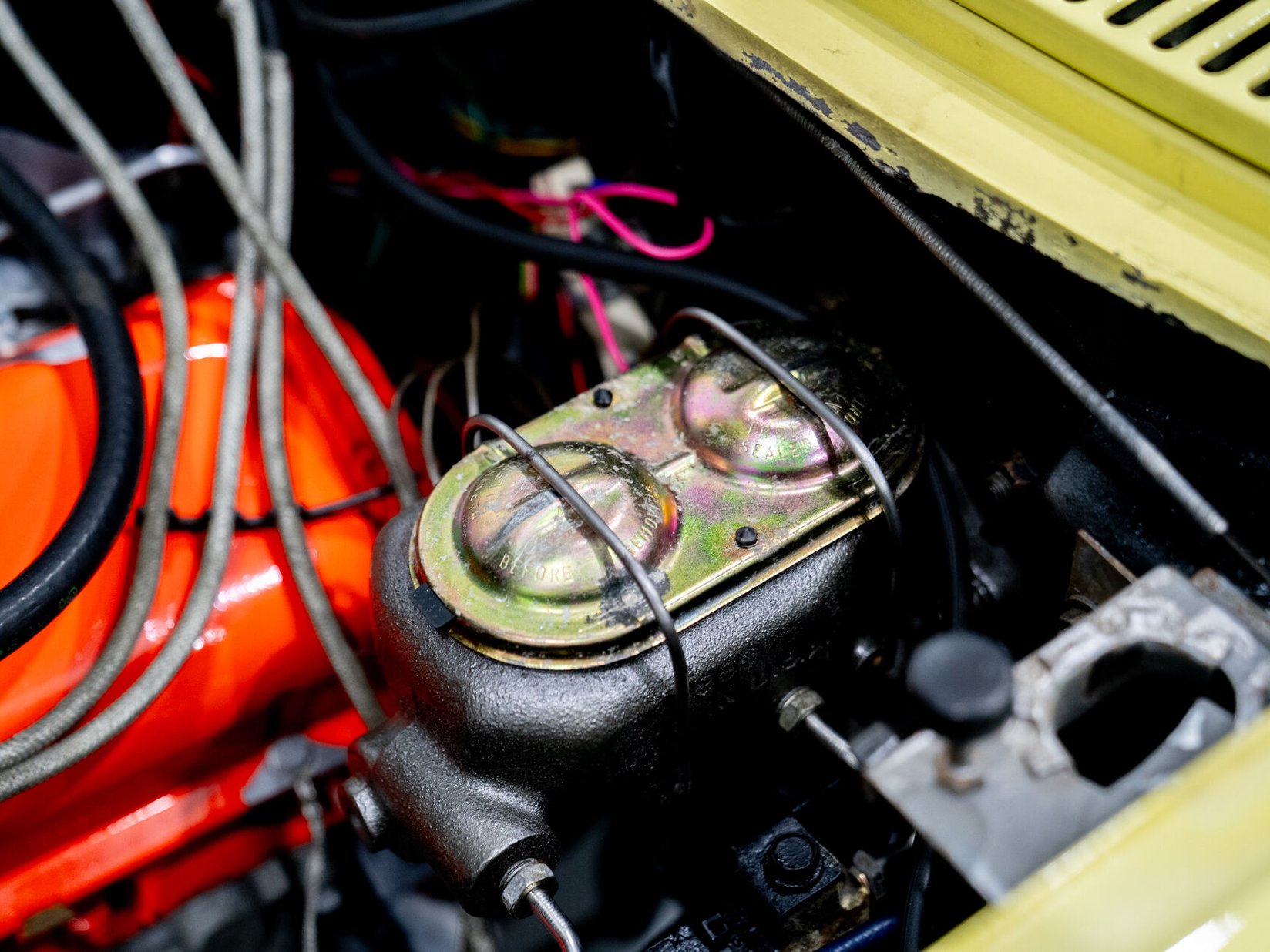Chevrolet Corvette 1967 Jaune Montréal - photo #48