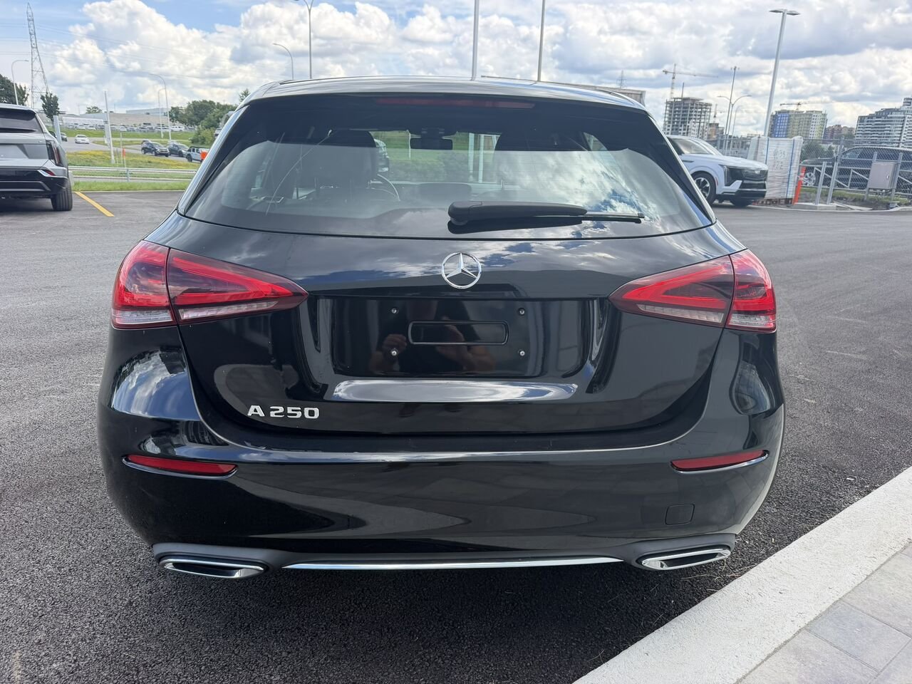 Mercedes-Benz Classe A A 250 à hayon 2019 Noir Laval - photo #8