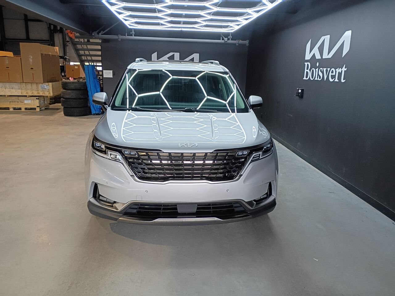 2023 Kia Carnival Silver Blainville - photo #1