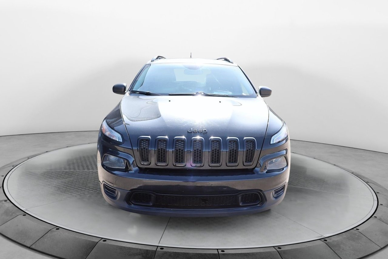 2016 Jeep Cherokee VIN 1C4PJMAS2GW378122 Black Chicoutimi - photo #4