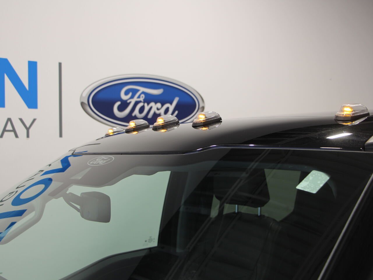 2024 Ford Super Duty F-250 SRW LARIAT F250 LARIAT CREW CAB Black Châteauguay - photo #30