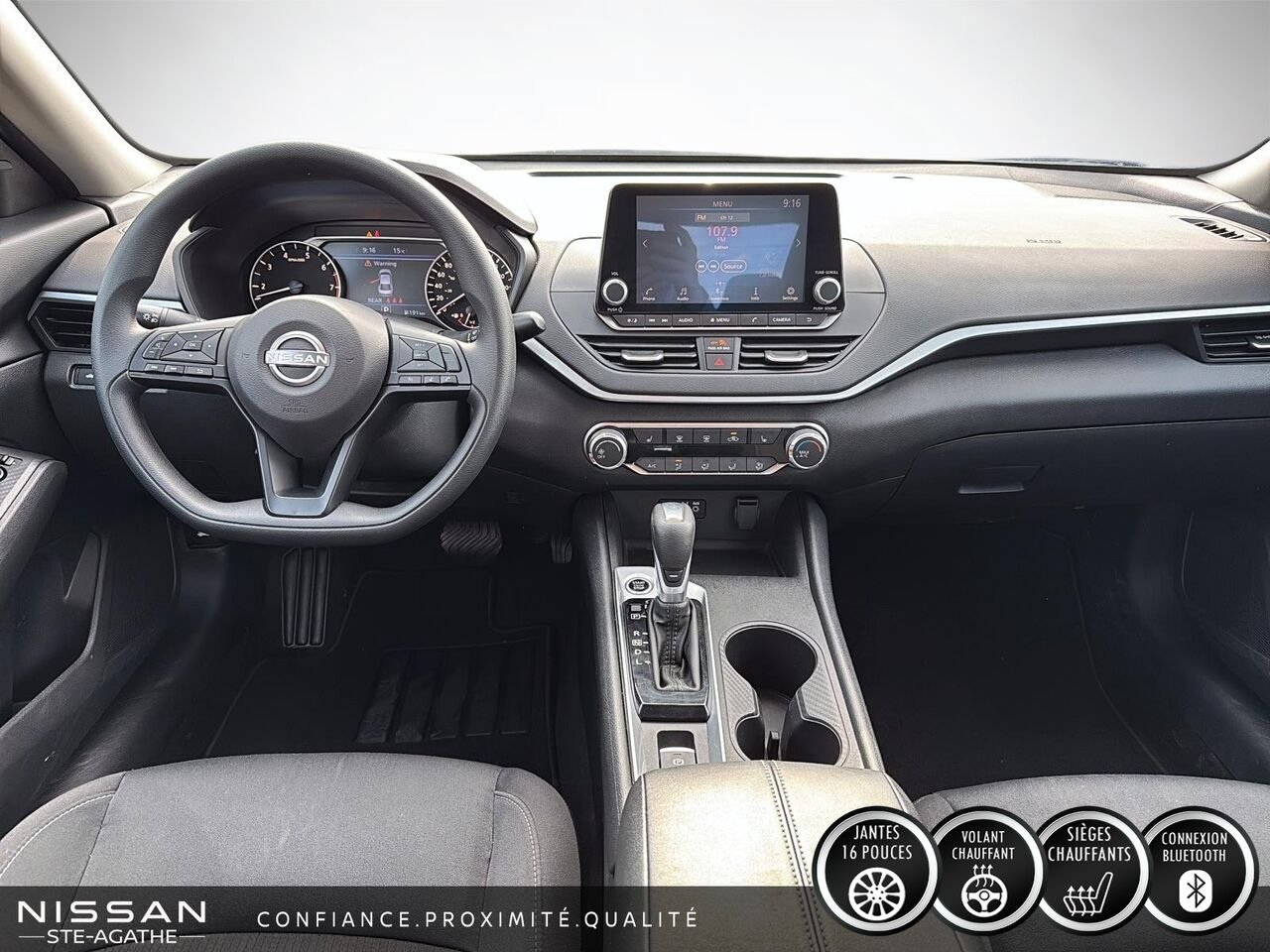 Nissan Altima 2.5 S | AWD | 46 902 KM | UN SEUL PROPRIÉTAIRE | CAMÉRA DE RECUL 2025 Noir Saint-Jérôme - photo #9
