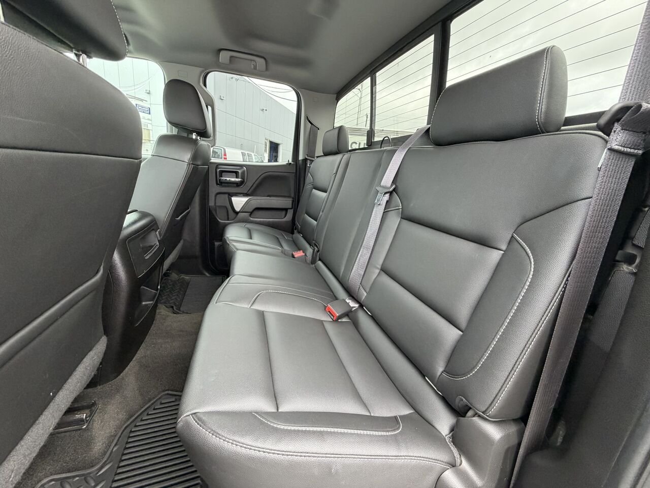 Chevrolet Silverado 1500 2LTZ 5.3L ENCEMBLE Z71 QUAD CAB 2017 Blanc Laval - photo #17