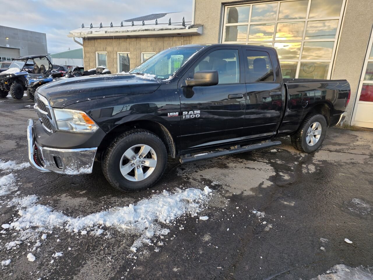 Ram 1500 2017 Noir Longueuil, - photo #1