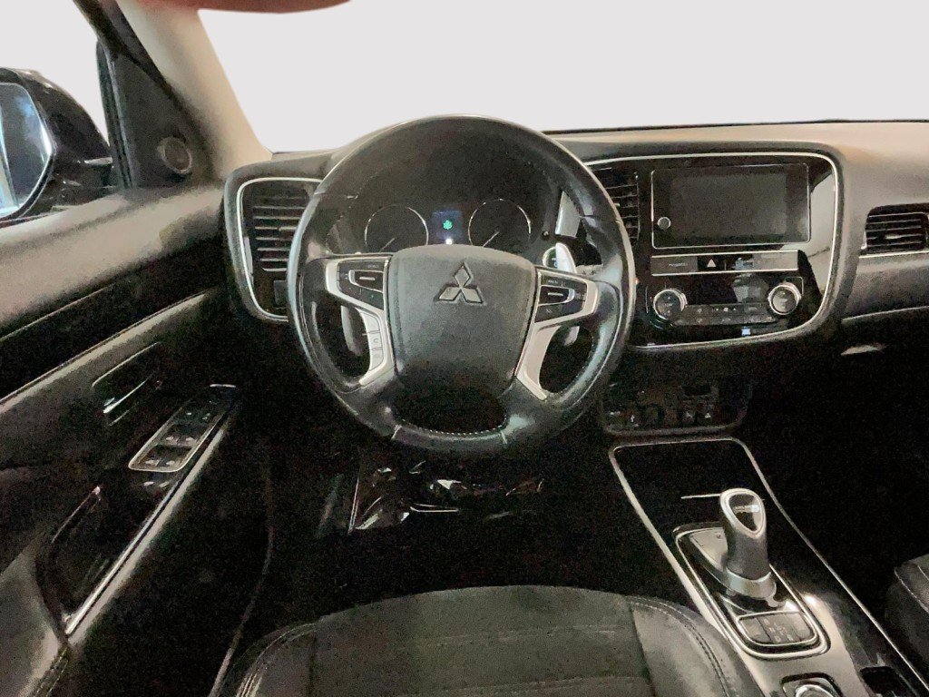 Mitsubishi OUTLANDER 2019 Noir Amos - photo #13