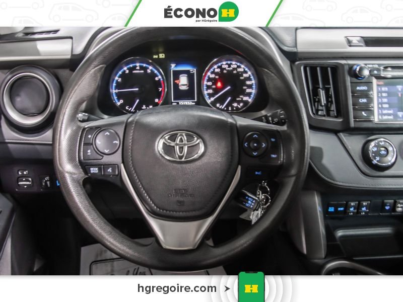 Toyota Rav 4 2018 Rouge Saint-Eustache - photo #19
