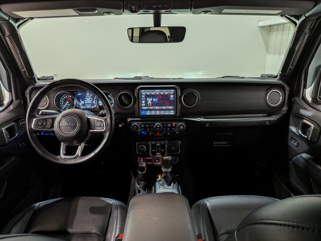 2022 Jeep Wrangler 4xe Unlimited Rubicon 4x4 Black Val-David - photo #11