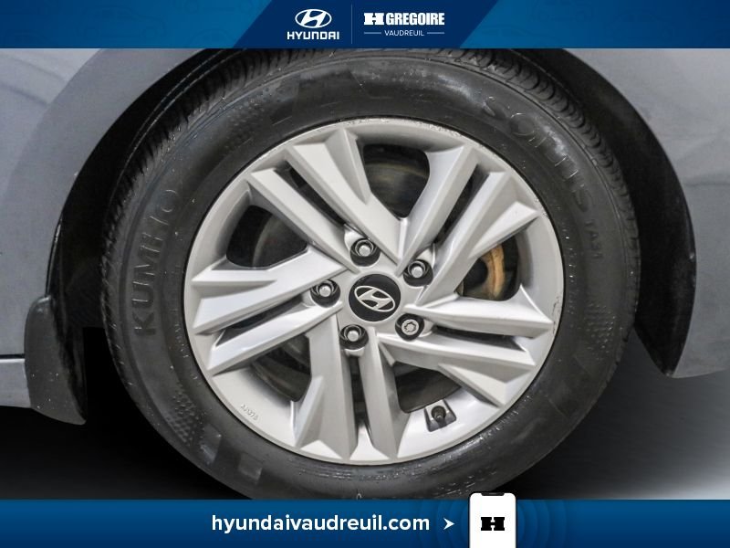 Hyundai Elantra 2019 Gris Blainville - photo #33