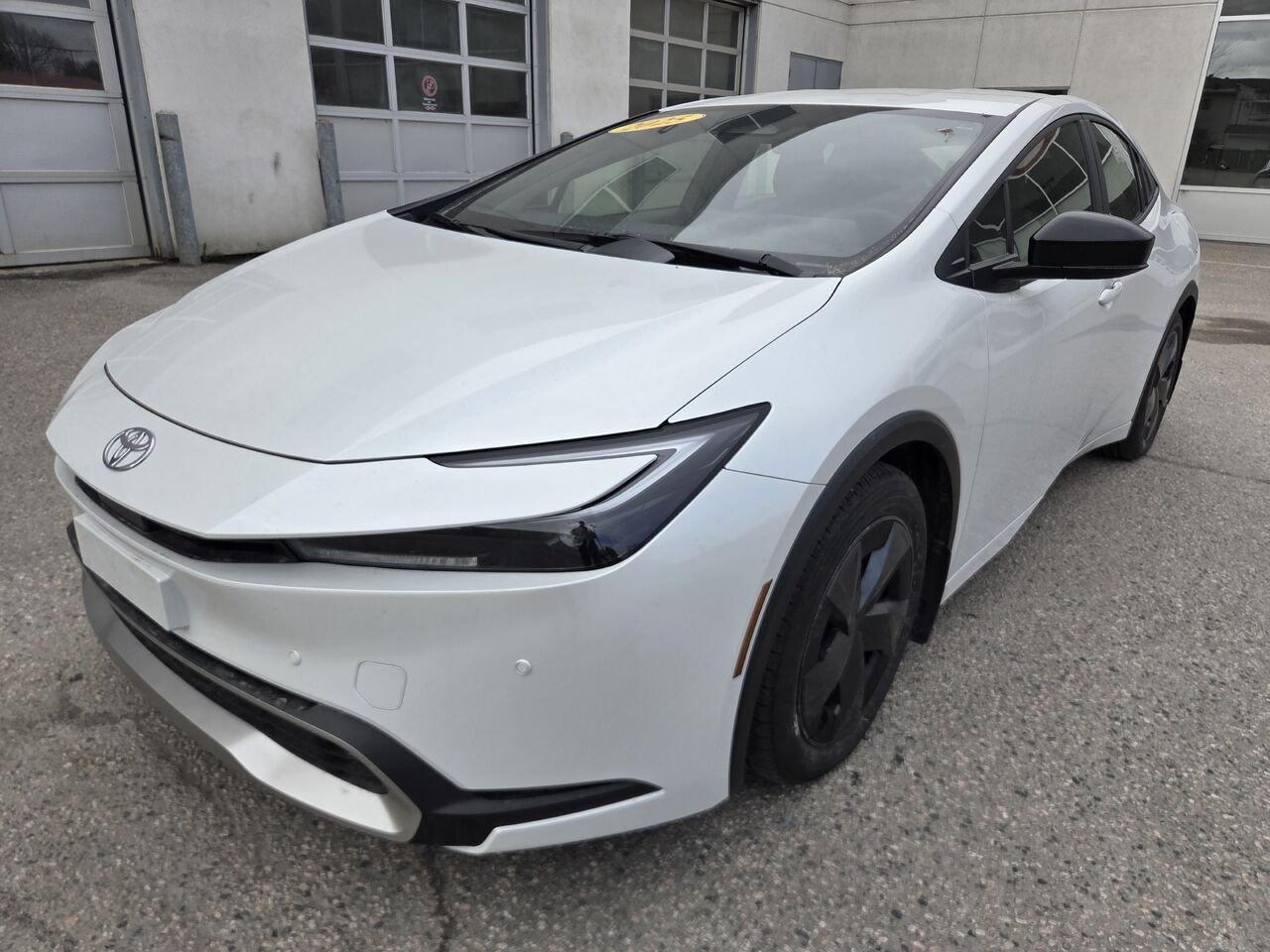 2025 Toyota PRIUS HYBRIDE BRANCHABLE White Mont-Laurier - photo #0