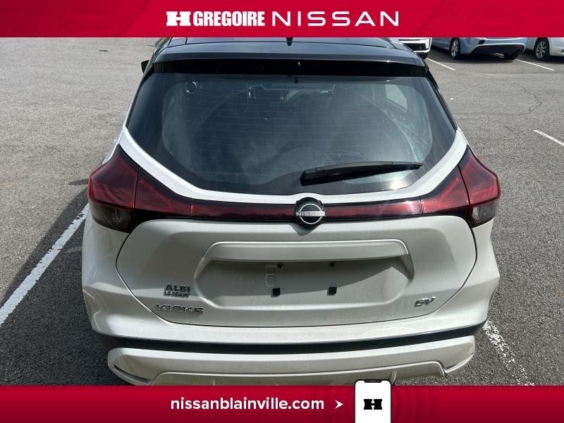 2023 Nissan Kicks White Laval - photo #13