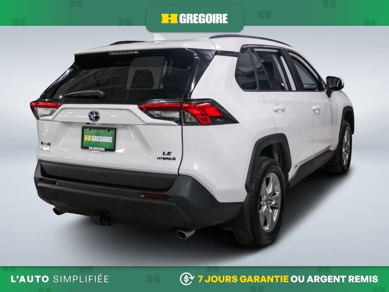 2022 Toyota Rav 4 White Saint-Eustache - photo #7