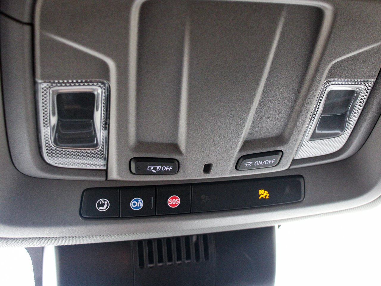 2025 GMC Sierra 1500 4WD Crew Cab 147 Elevation White Sherwood Park - photo #26