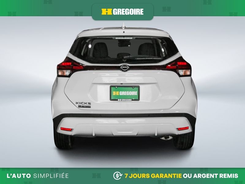 2025 Nissan Kicks White Laval - photo #5