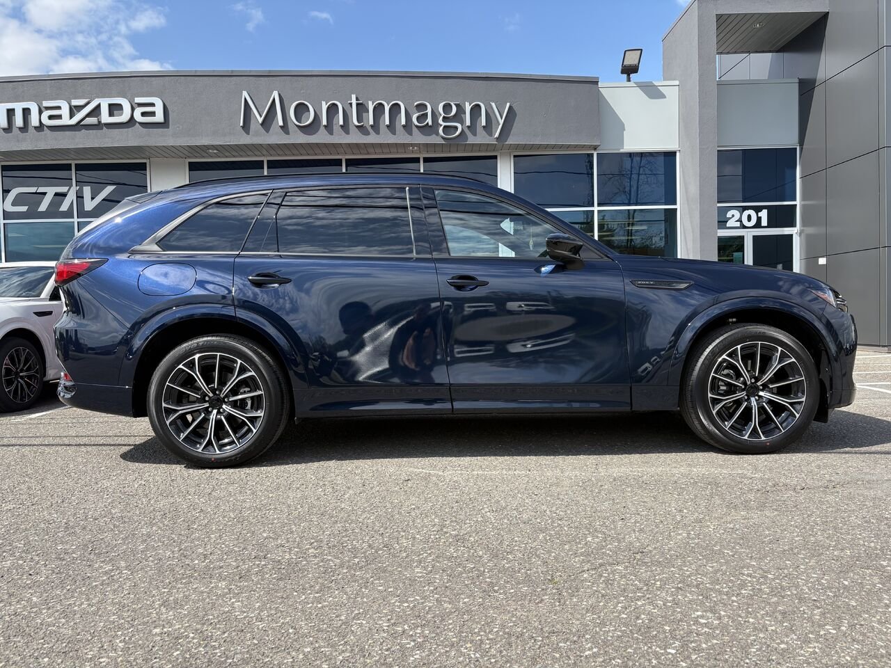 2026 MAZDA CX-70 PHEV GT TI Deep Crystal Blue Mica Montmagny - photo #2