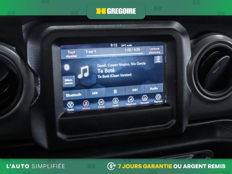 2023 Jeep Wrangler Yellow Saint-Eustache - photo #16