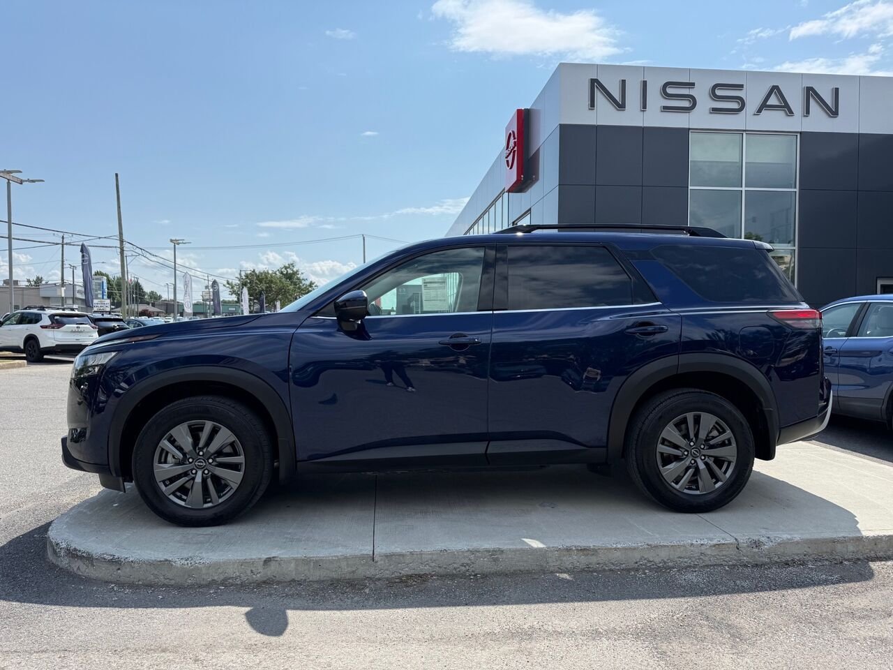 Nissan Pathfinder SV 4RM 2024 Bleu Châteauguay - photo #7