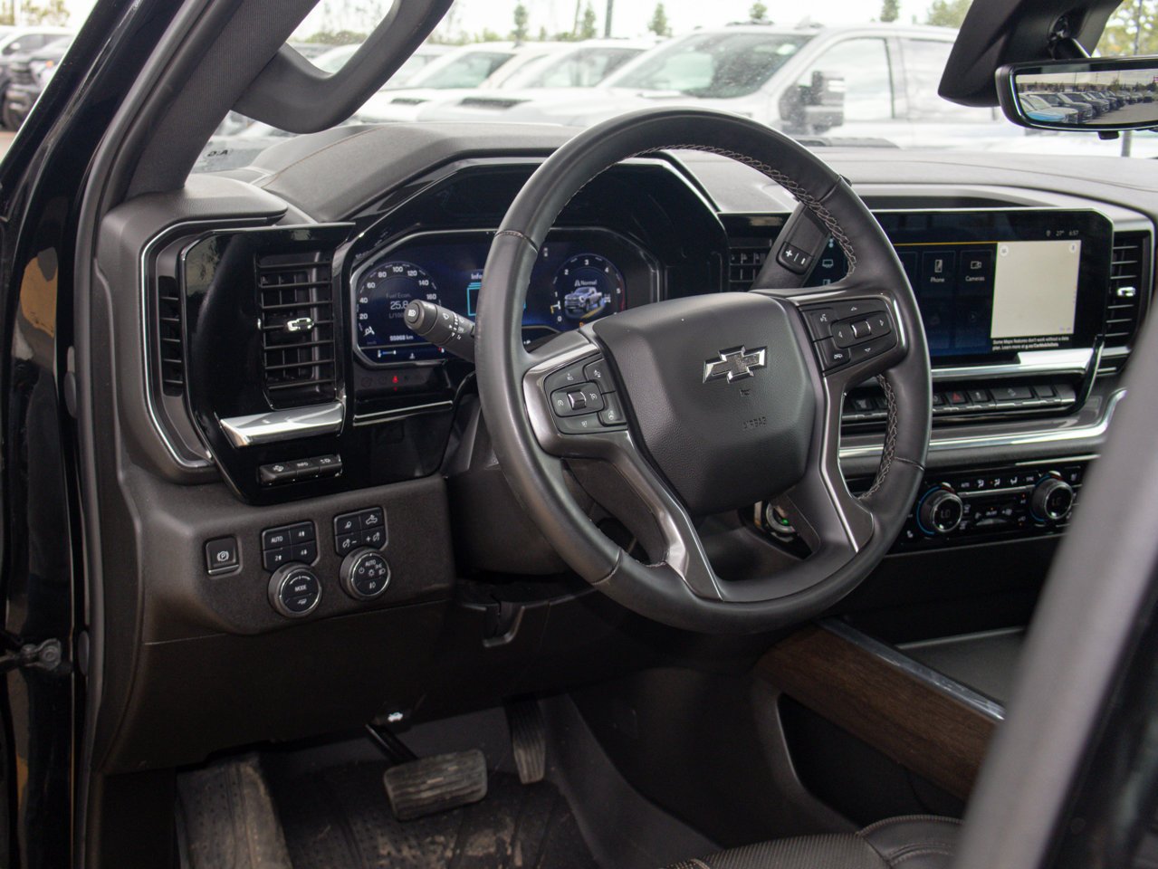 2024 Chevrolet Silverado 3500HD 4WD Crew Cab 159 High Country Black Sherwood Park - photo #23