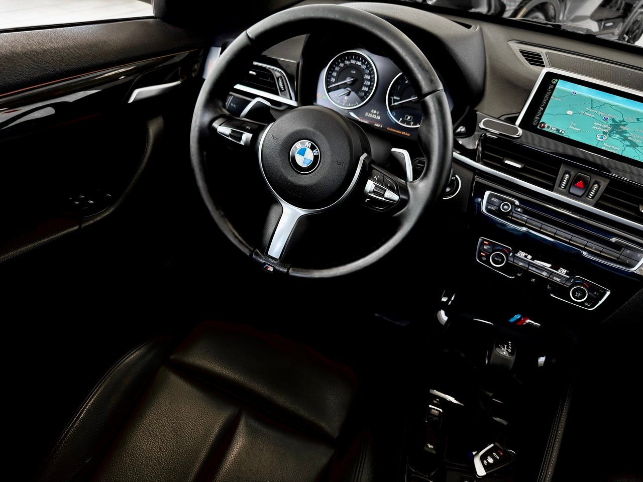 BMW X1 2017 Noir Notre-Dame-des-Prairies - photo #22