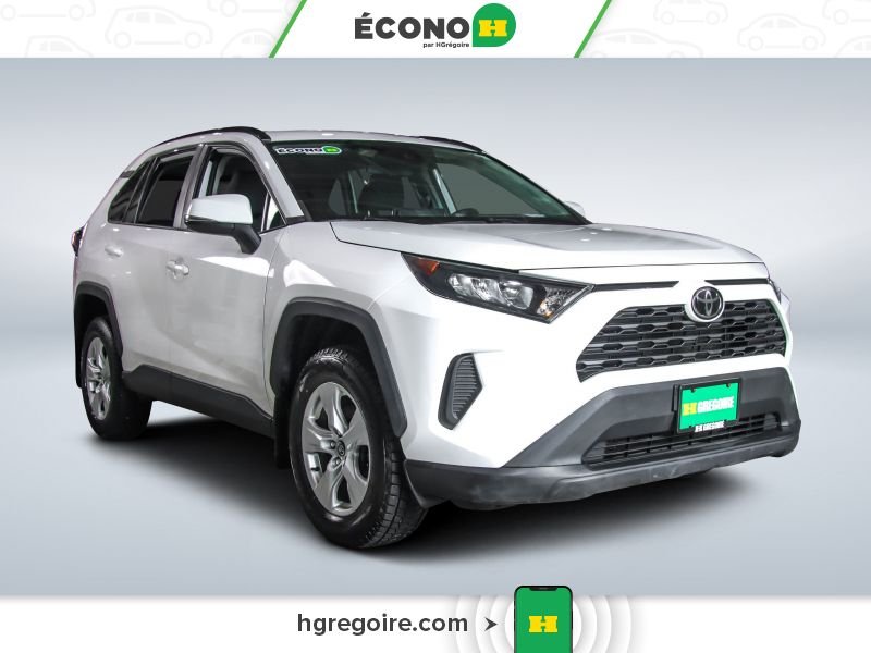 2019 Toyota Rav 4 White Blainville - photo #0