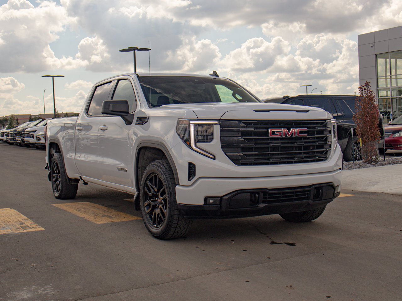 2024 GMC Sierra 1500 4WD Crew Cab 157 Elevation White Sherwood Park - photo #12