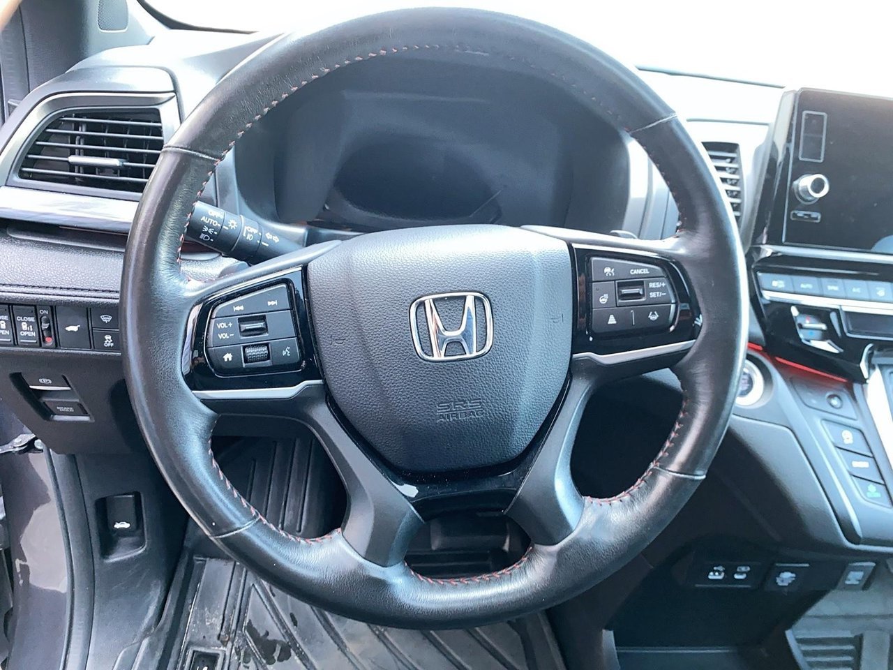 2025 Honda Odyssey VIN 5FNRL6H77SB502673 Black Baie-Comeau - photo #12