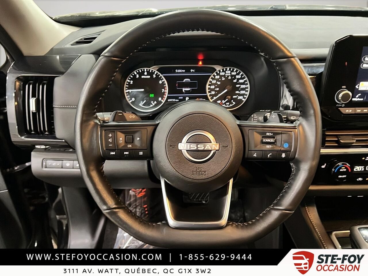2024 Nissan Pathfinder Black Québec - photo #11