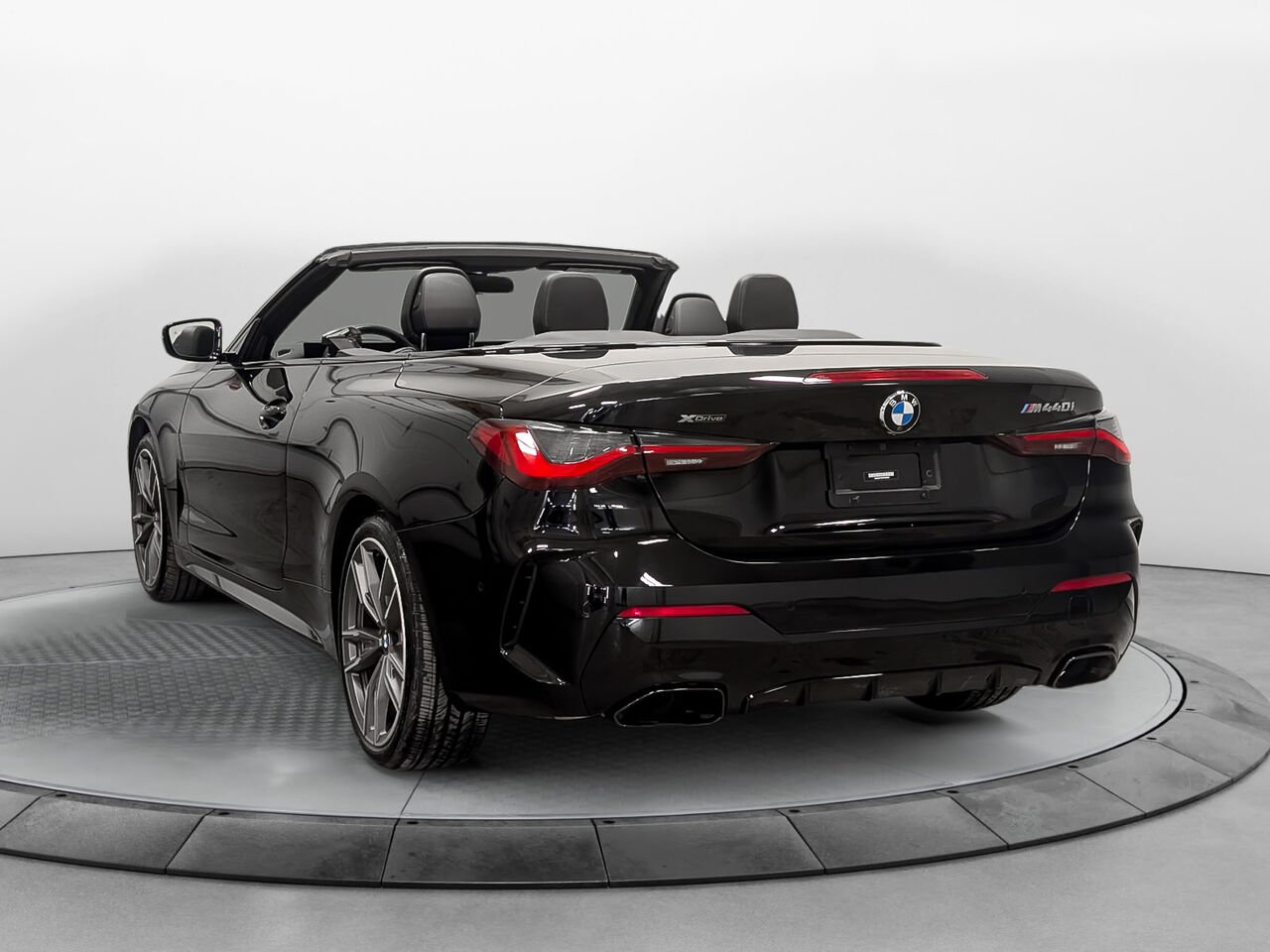 2024 BMW M440i xDrive Convertible Premium Enhanced Package Black Sherbrooke - photo #3