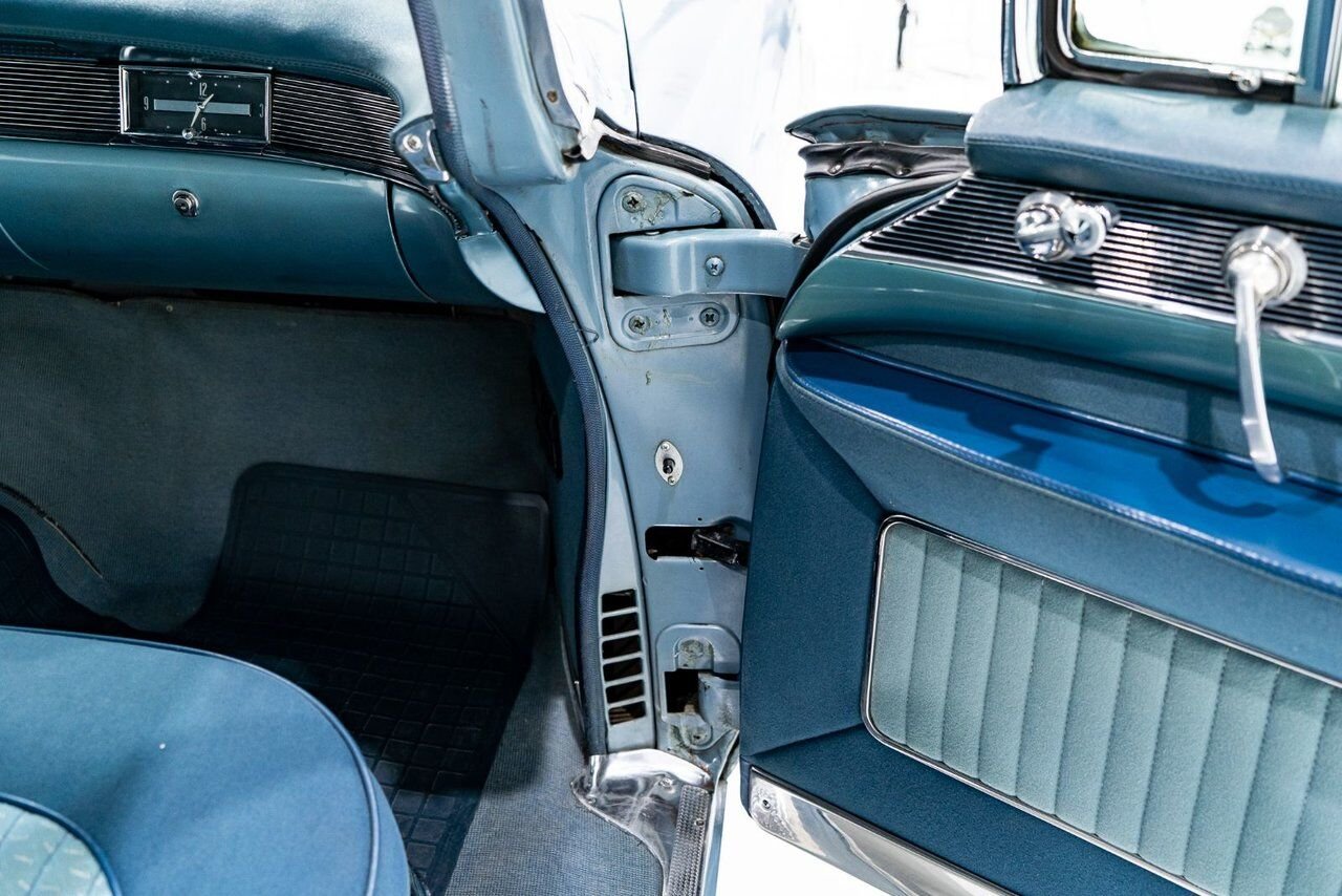 1954 Cadillac Fleetwood Unrestored fully original survivor **PRICE IN USD** Blue Montreal - photo #72